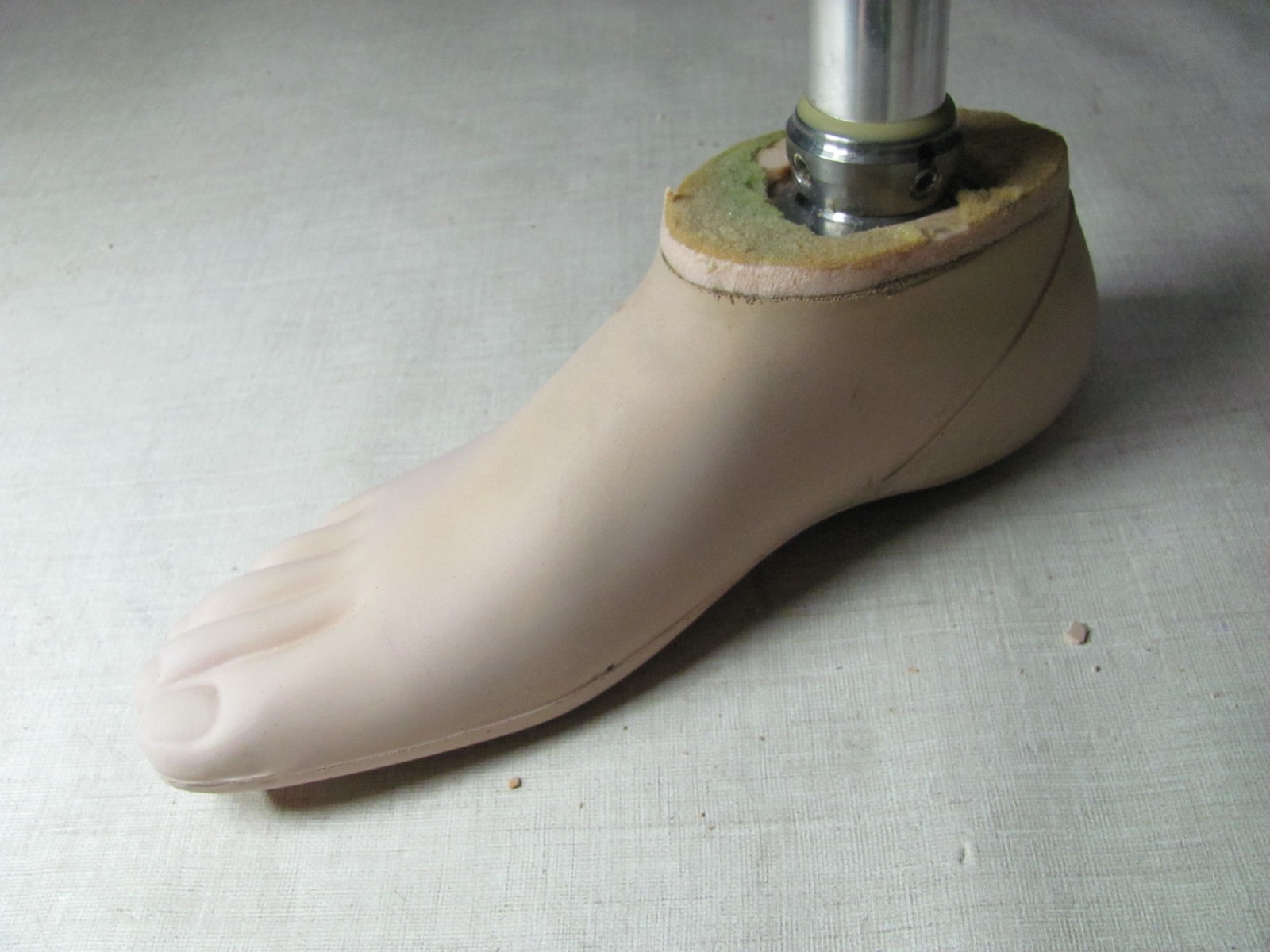 PROSTHETIC LEG LEFT BELOW-KNEE OTTO BOCK TITAN 4R52 HARDWARE KINGSLEY FLATTIE FO