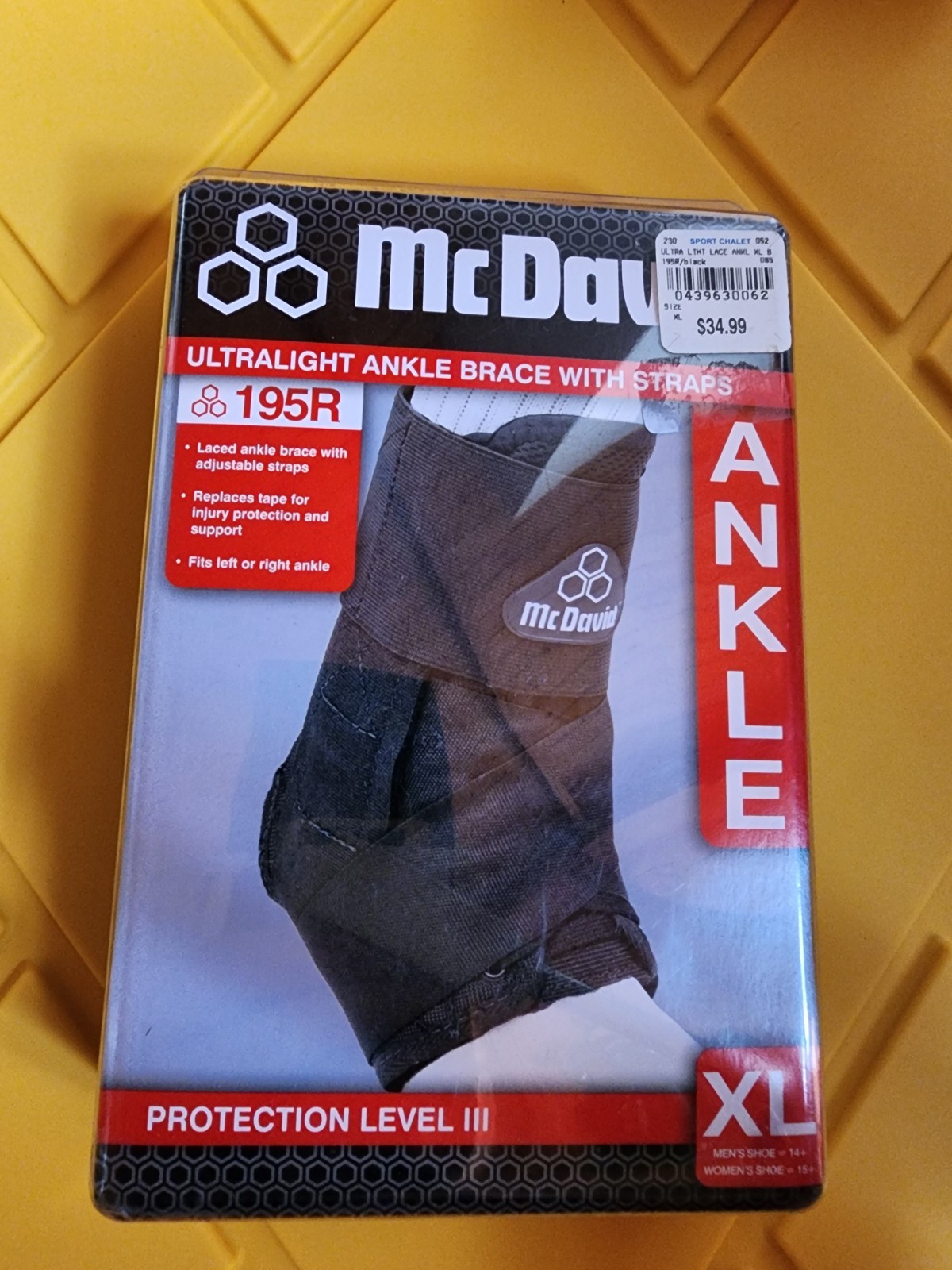 McDavid 195R Ultralight Ankle Brace with Straps – Black Size XL