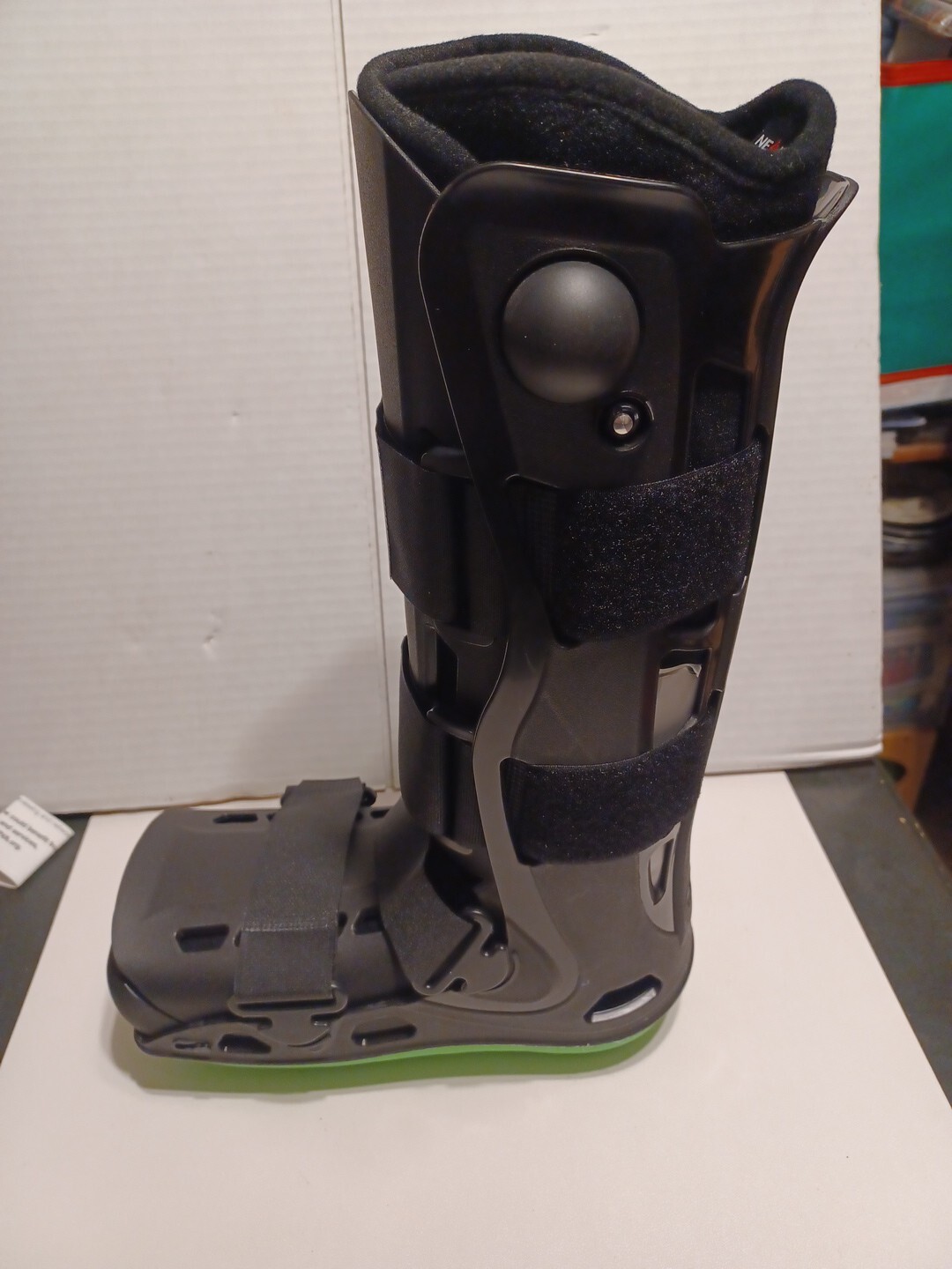 Neenca Inflatable Walking Boot Tall Version Small