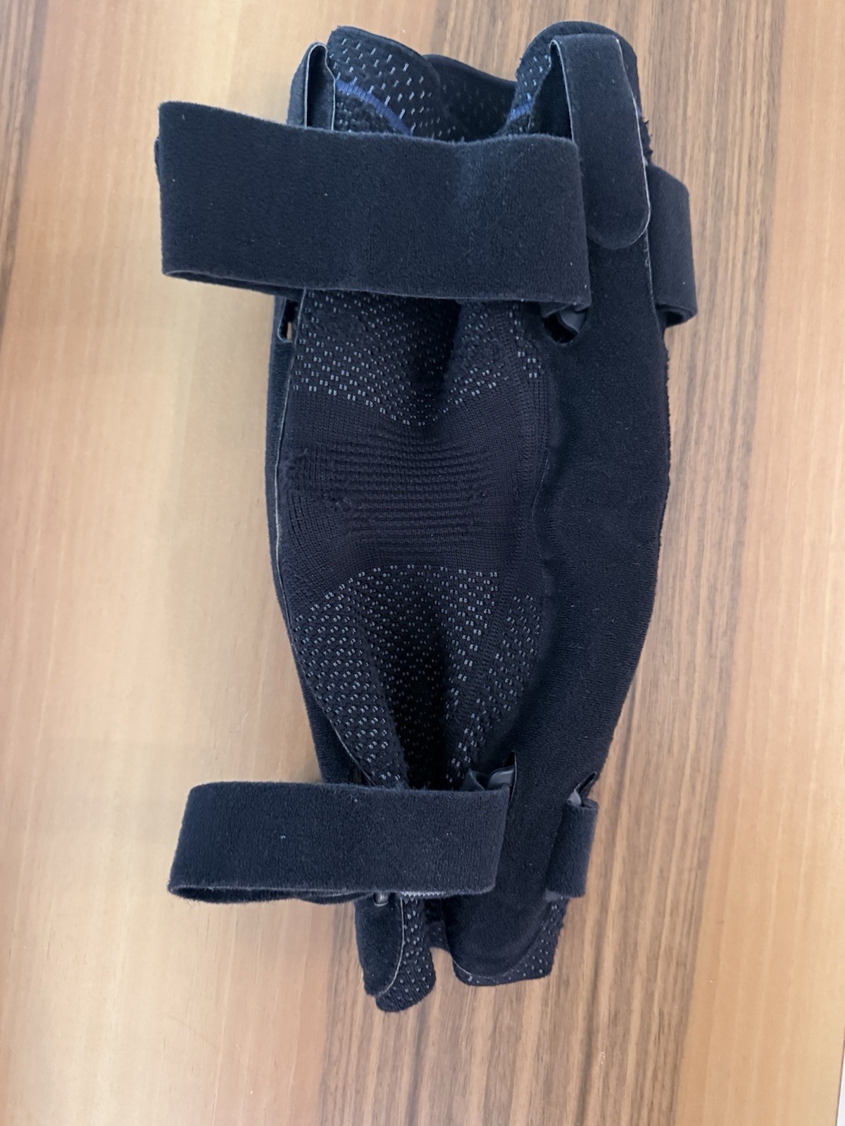 Bauerfeind – GenuTrain S – Hinged Knee Brace Support SIZE 3R