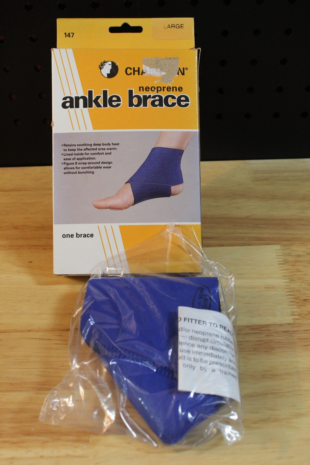 Champion Neoprene Figure-8 Ankle Support-Blue-Large-NEW-147