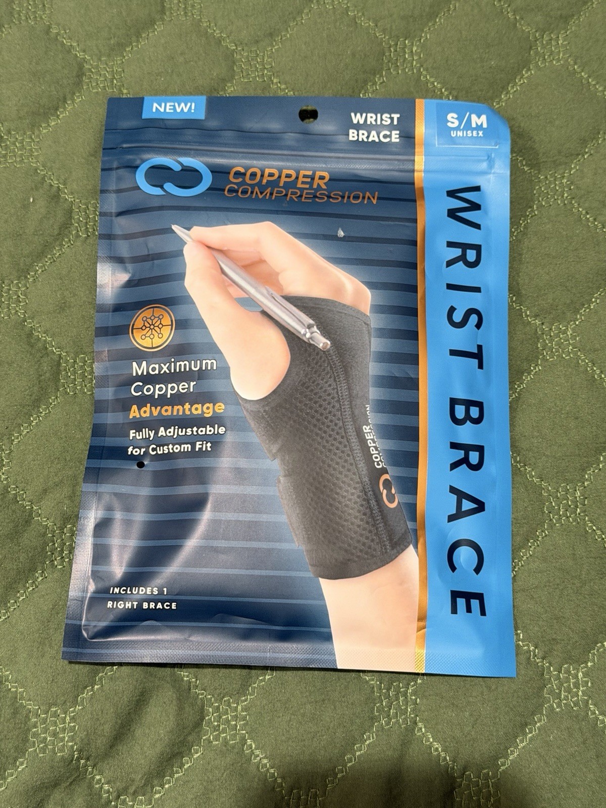 New Copper Compression Wrist Brace Right Hand S/M Unisex Carpal Tunnel Support