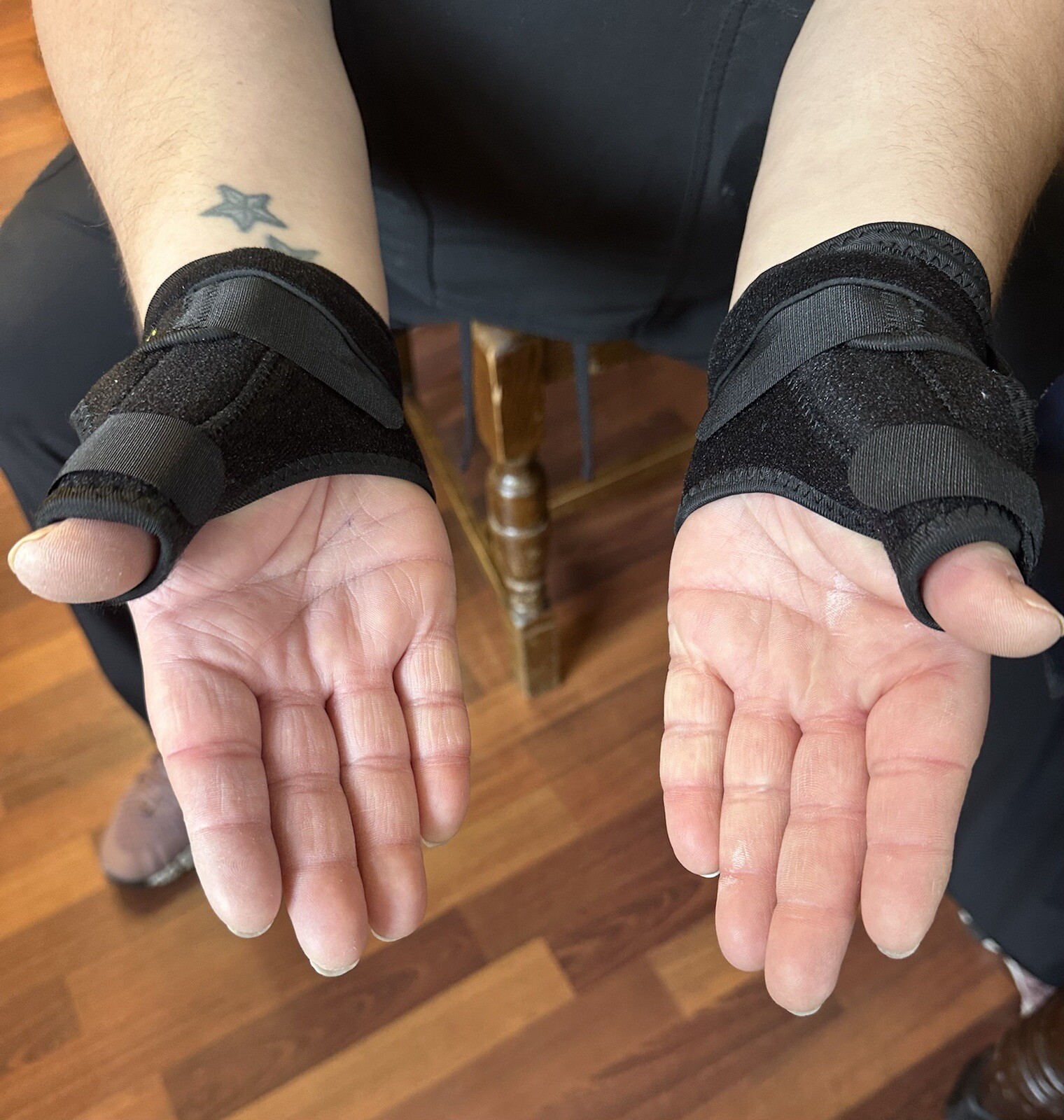 2 Arthritis Thumb Splint Support Brace Carpal Tunnel Trigger Thumb Immobilizer O