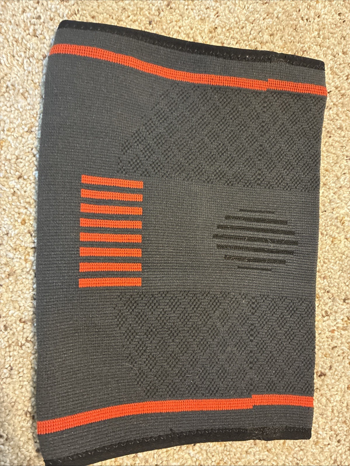 Sable Knee Compression Sleeve M Brace Knee Support Black & Orange