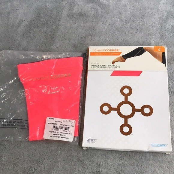 Tommie Copper Women’s Coral Compression Calf Sleeves Size Small New