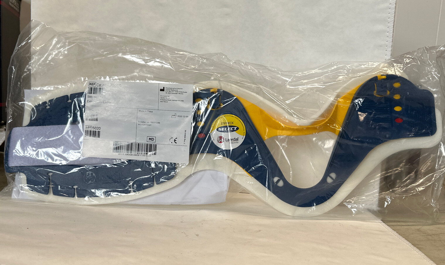 Stifneck Select Adjustable Preformed Extrication Cervical Collar Adult 980010