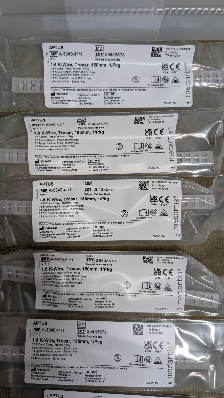 APTUS and Medartis Inc. Lot of 24 orthopedic tools and screws Basel Swiss