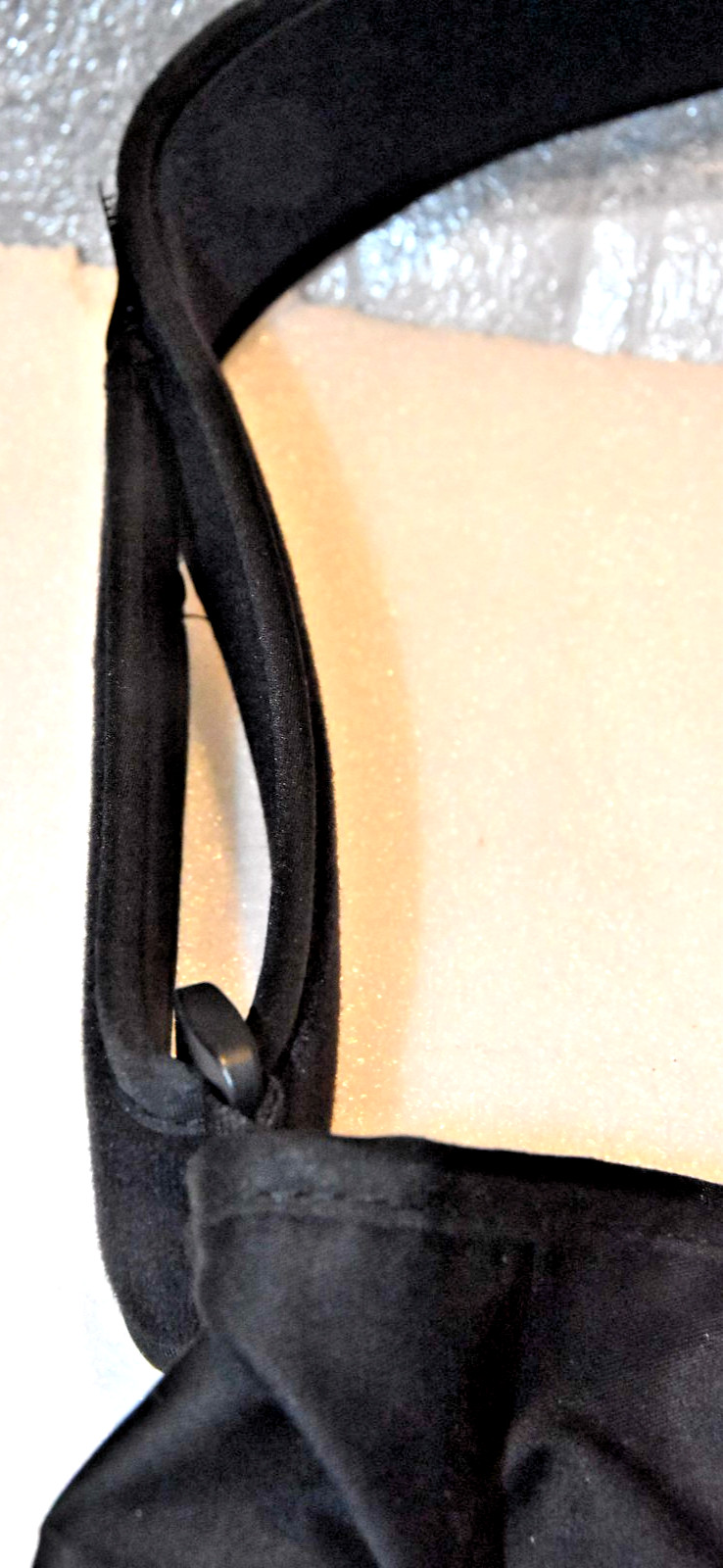 DJO, LLC UNIVERSAL ARM SLING Pre-owned */