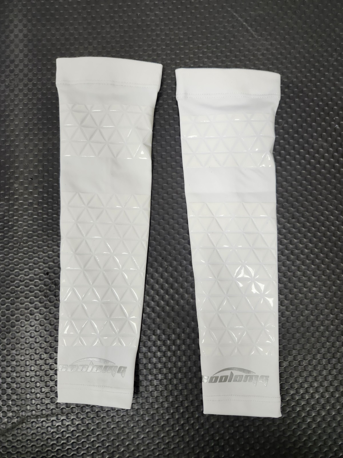 COOLOMG White Sports Compression Leg Sleeve Long New