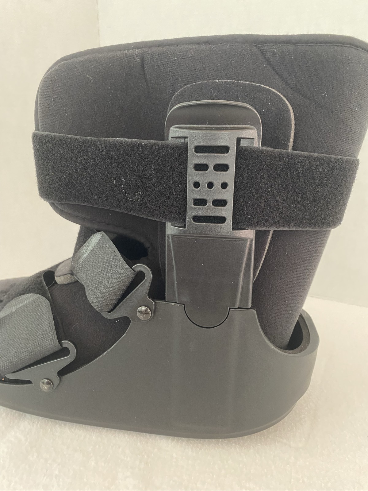 Orthopedic Walking Boot L Black Inflatable Air Bladder Adjustable Straps