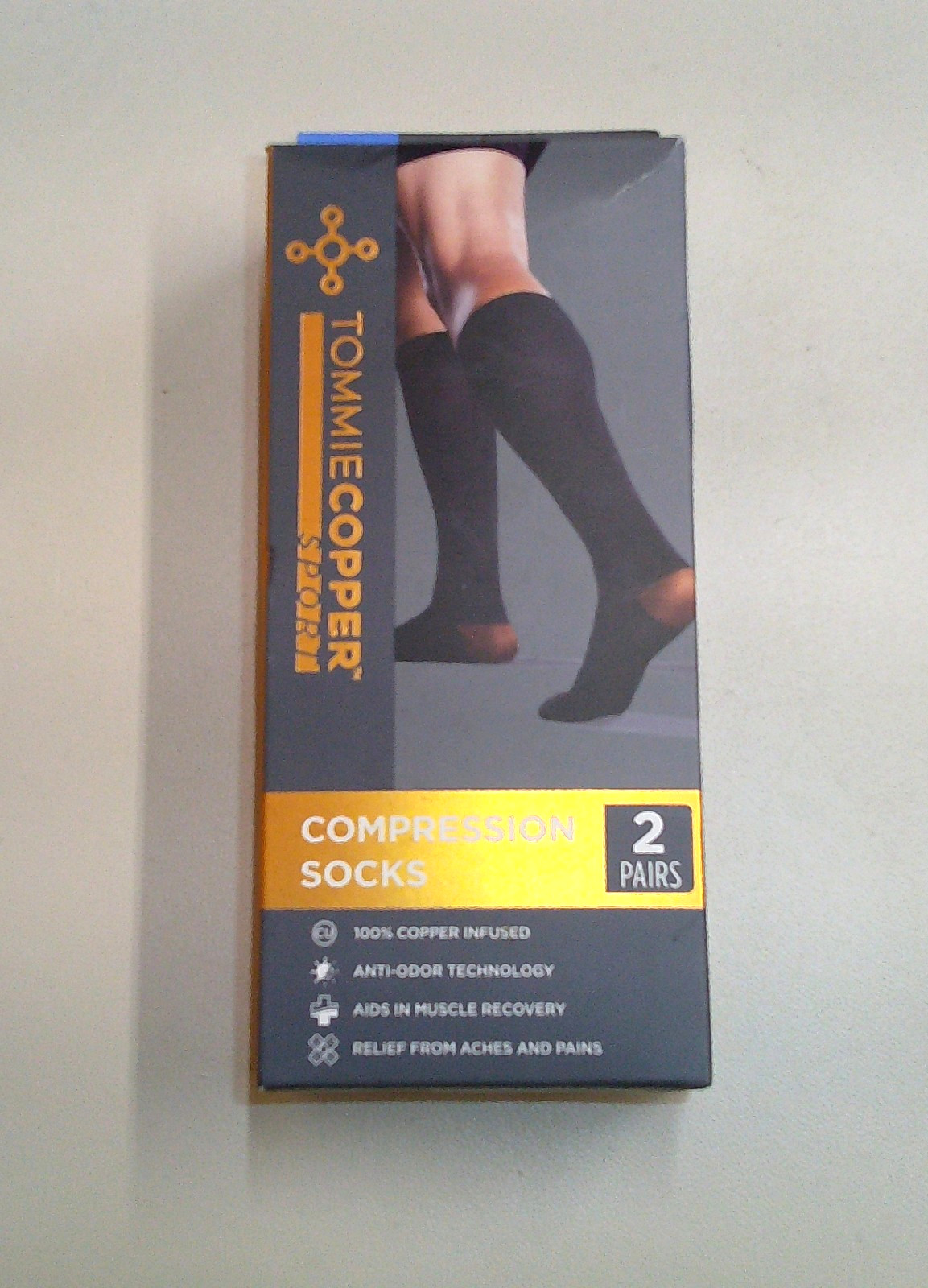 2 Pairs of Tommie Copper Sport Black Compression Socks Size Small Medium