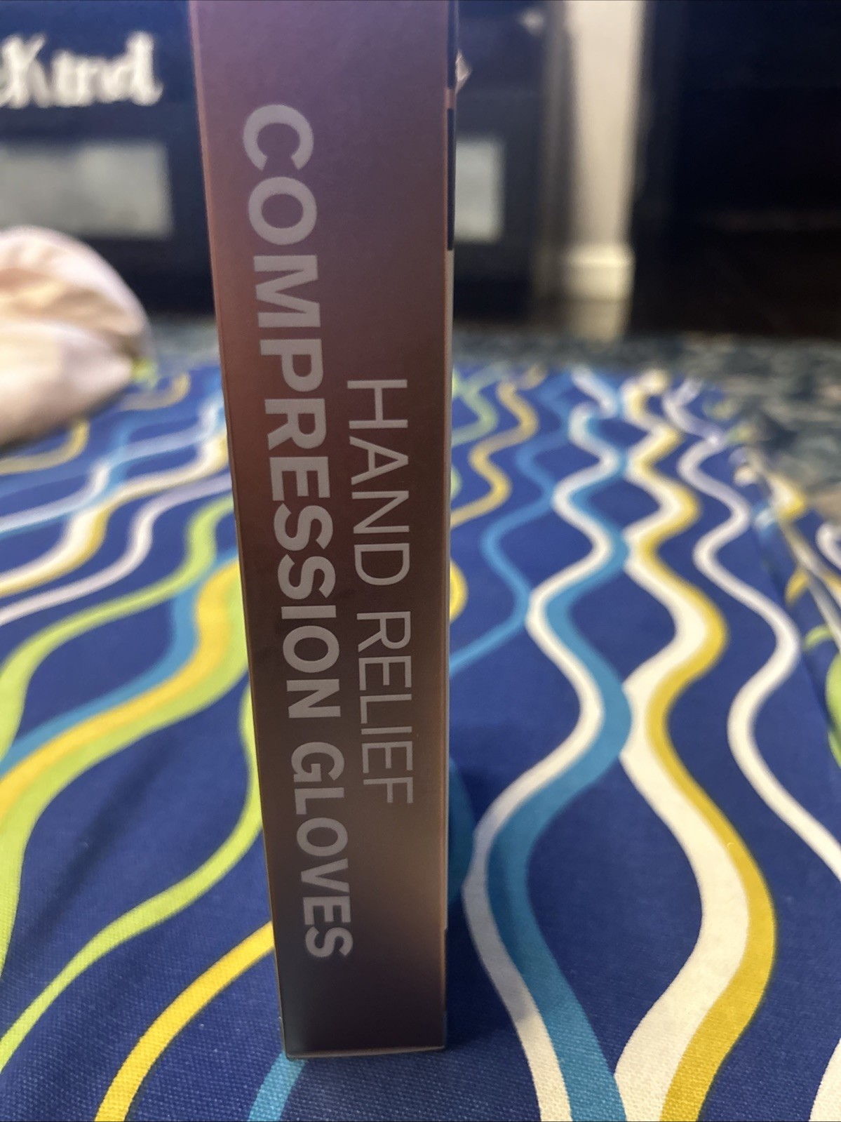 Copper Fit Hand Relief Compression Gloves – Large/Extra Large