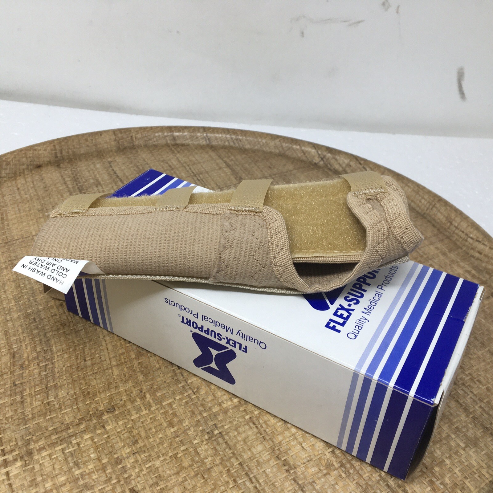 Flex-Support Left Wrist Hand Support Brace Splints Carpal Tunnel Sprain Small