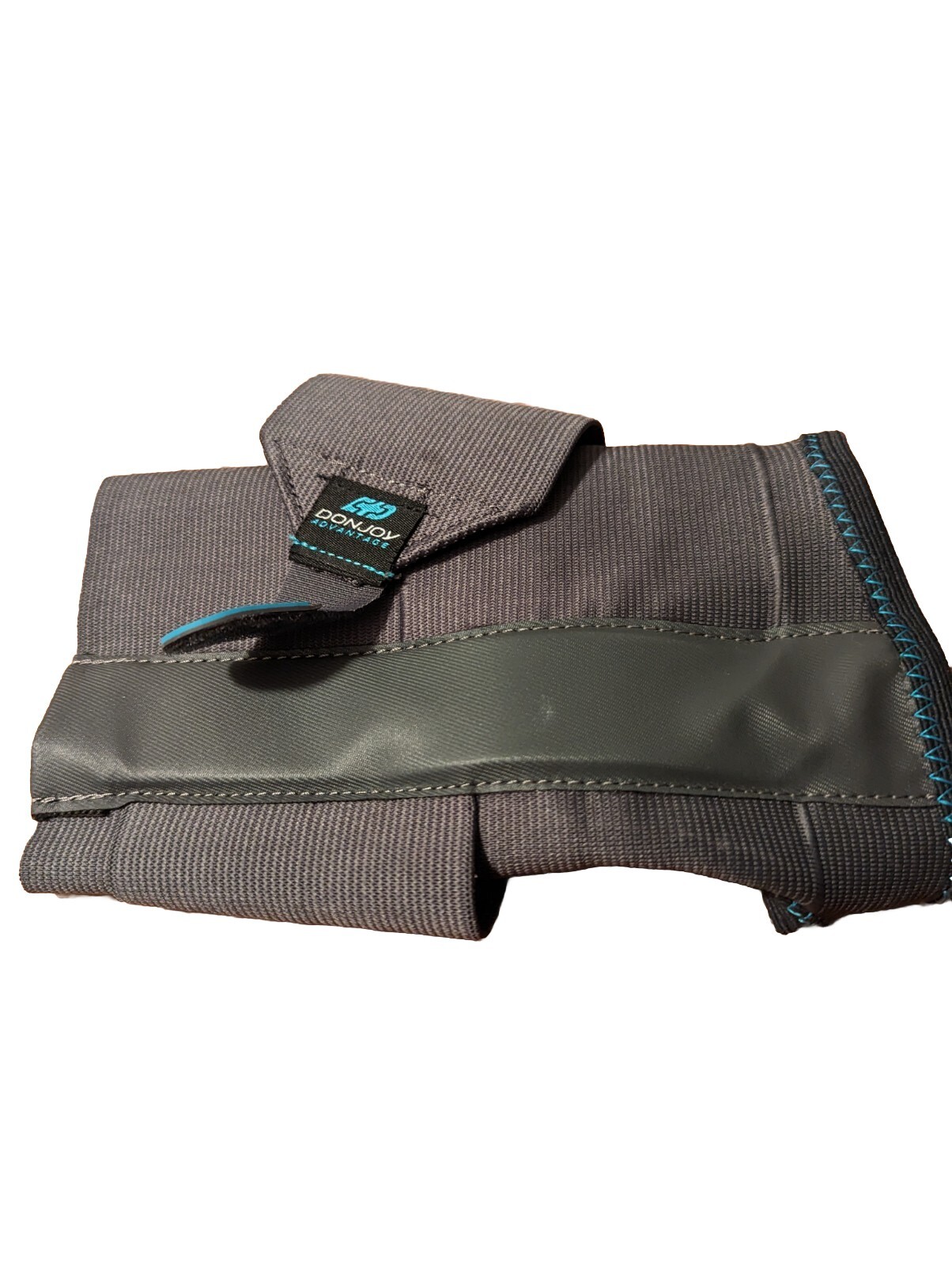 DonJoy Advantage Stabilizing Wrist Brace, Gray–Right Hand, Moderate Support