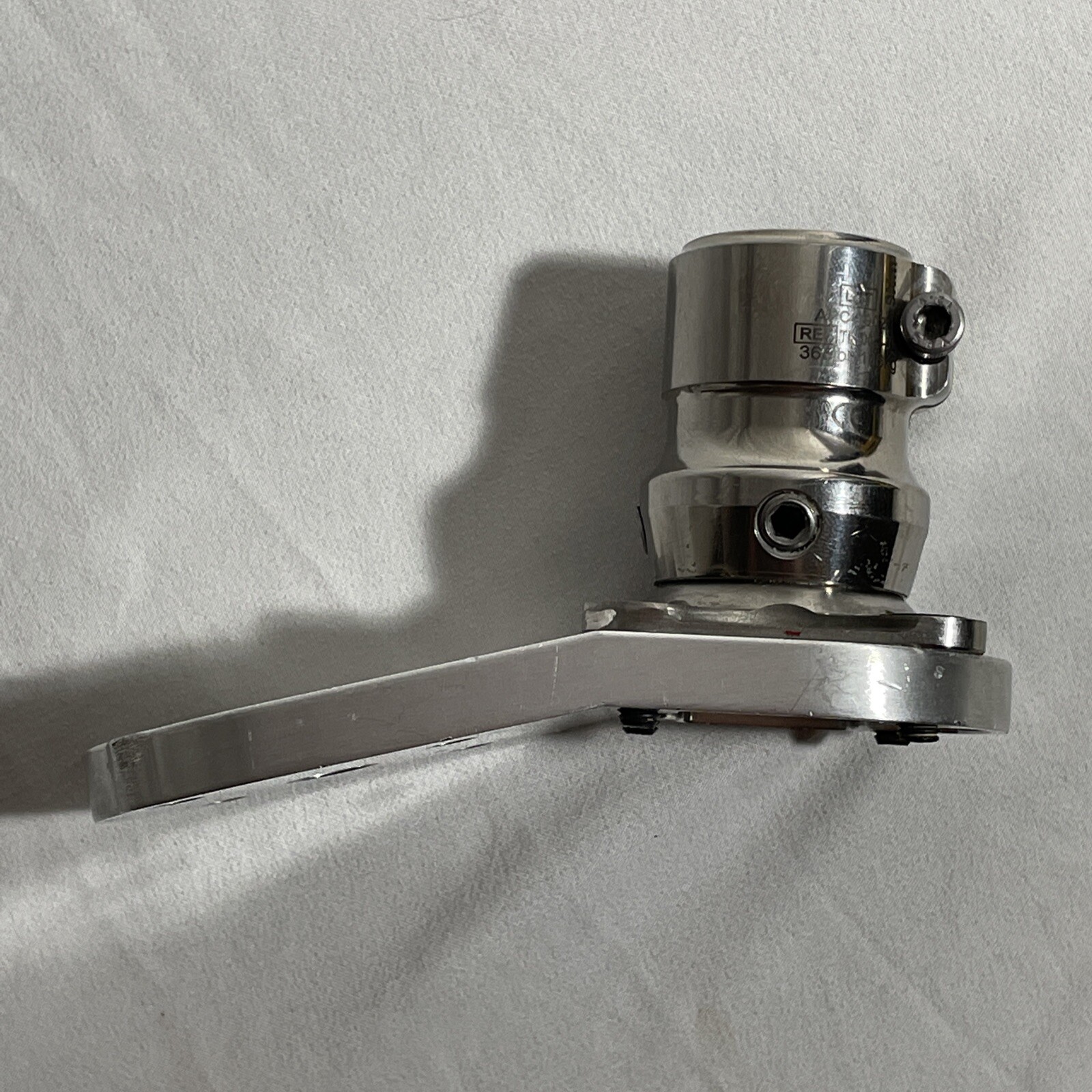 Bulldog Prosthetic 15FL-PL Flexion Plate + Ottobock 4R54 + APC Tube Clamp