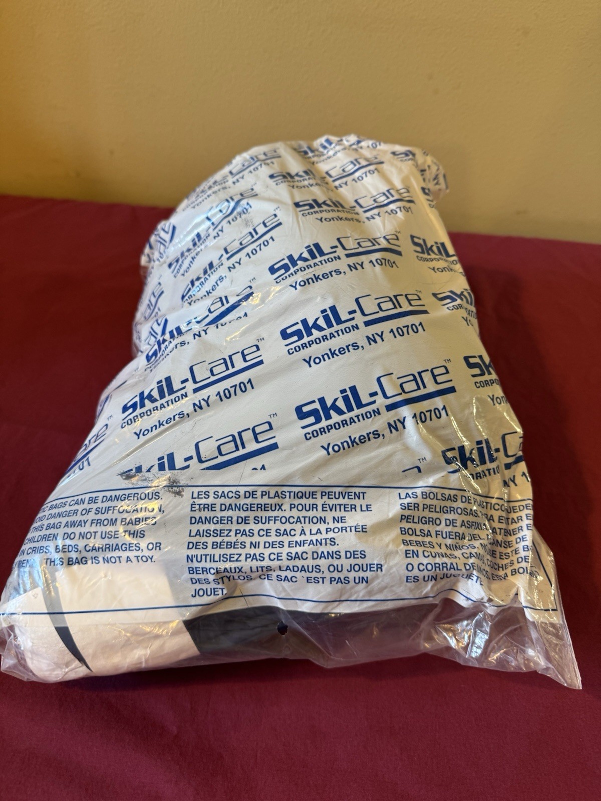 SkiL-Care Heel-Float Wipe-Clean Boot Medium 503048
