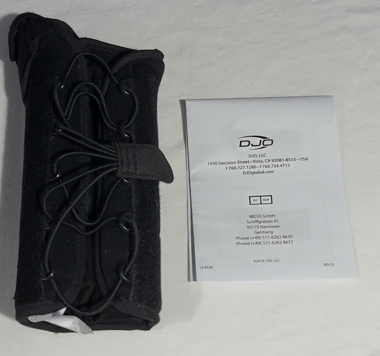 DJO Fracture Brace Right-hand