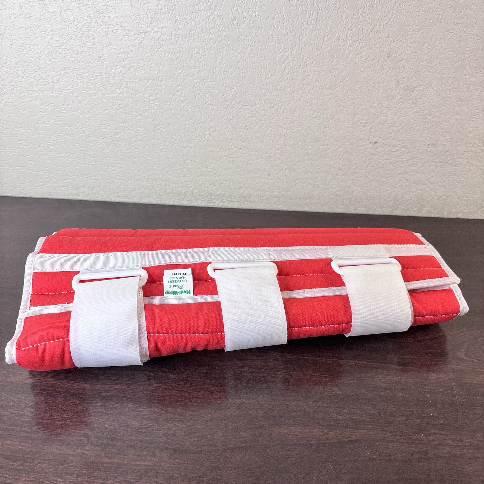 Vintage Medi-Wrap Compression Leg Brace For Right Leg – Red & White 14.5” Long