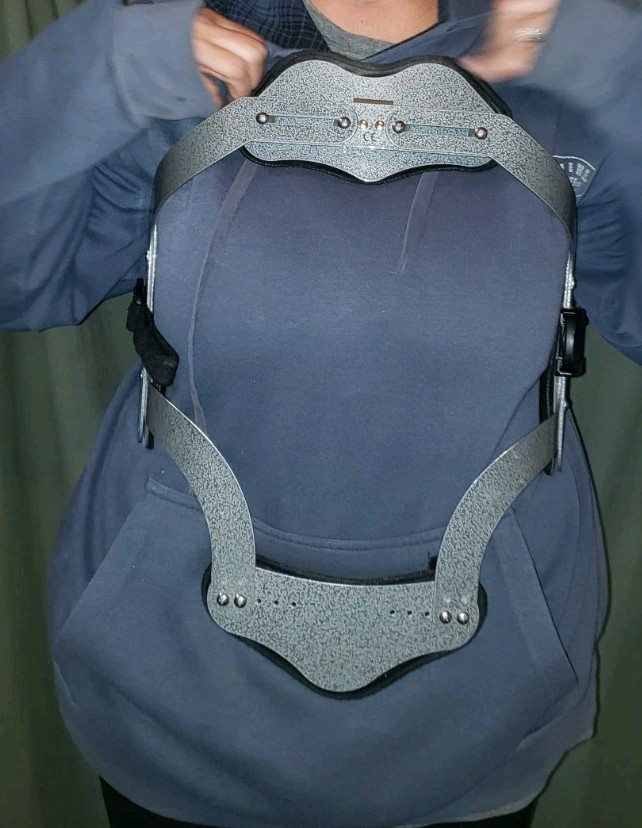 Thoracic Back Support Steel Frame Back Brace Adult Medium/Large Adjustable