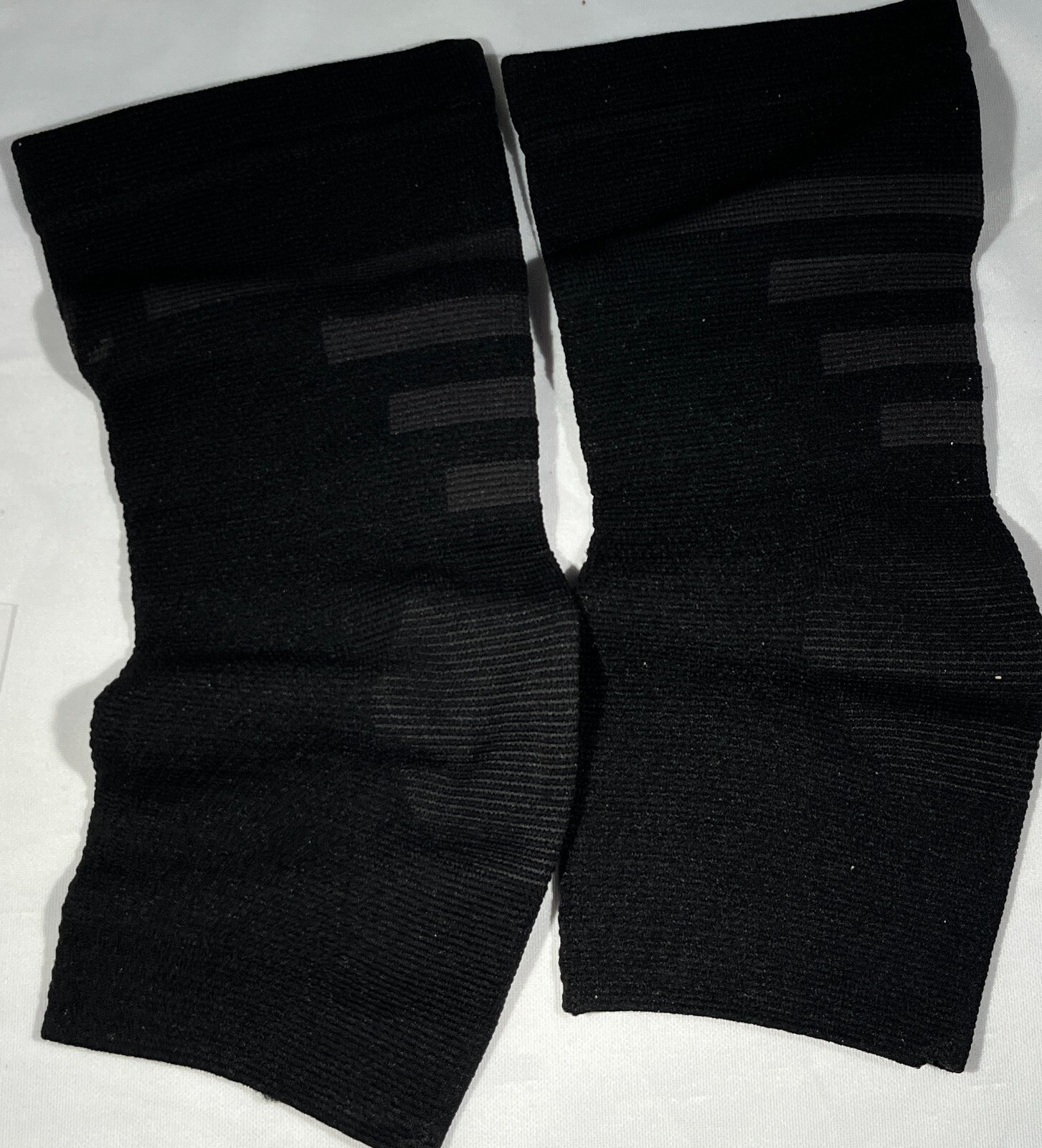 PowerLix Ankle Brace, Ankle Compression Support Sleeve, 1 Pair- BLACK – MEDIUM