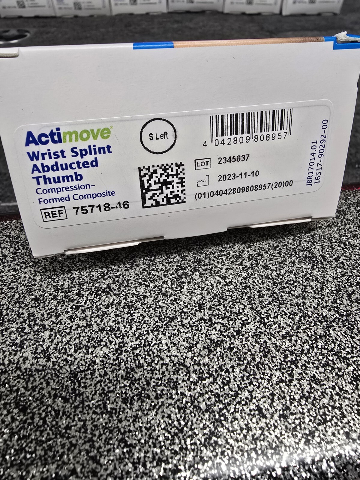 ACTIMOVE PROFESSIONAL LINE WRIST SPLINT 8 INCH, LEFT HAND, BLACK, SMALL, NEW