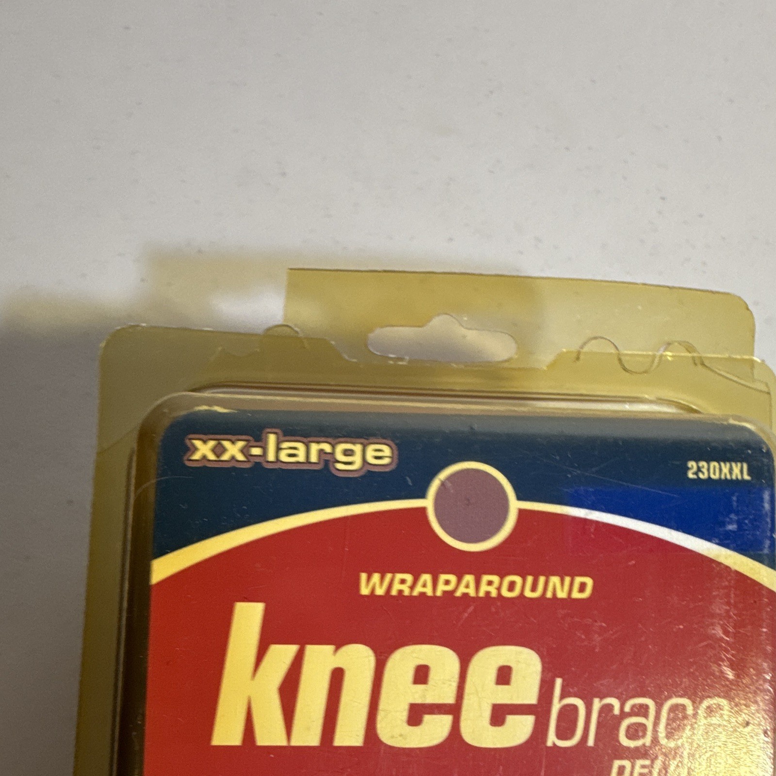 Mueller Wraparound Knee Brace Deluxe Wraparound Support Black XXL 230XXL