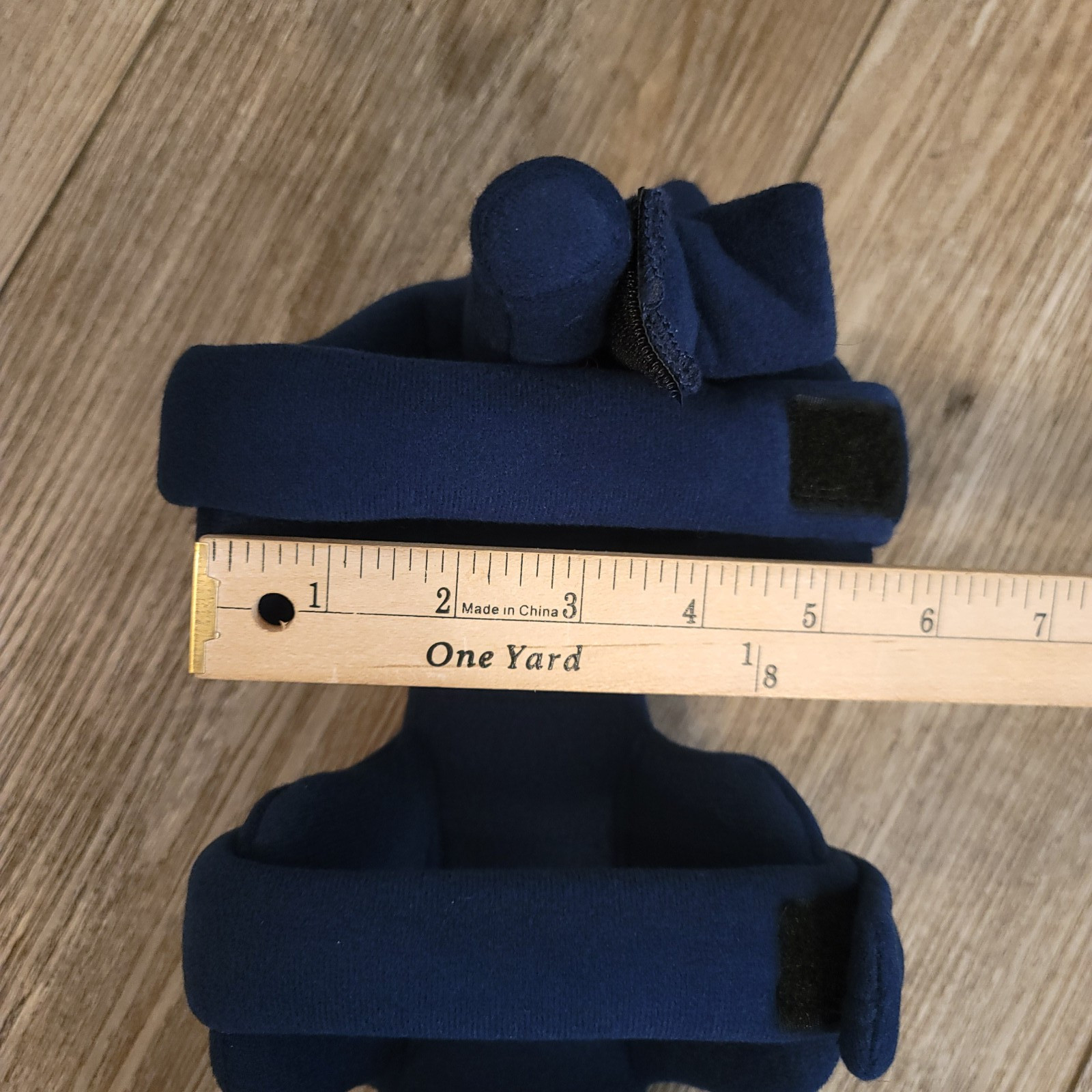 Comfy Splints Rest Hand W/Five Straps Finger Separator Included Adult Universal
