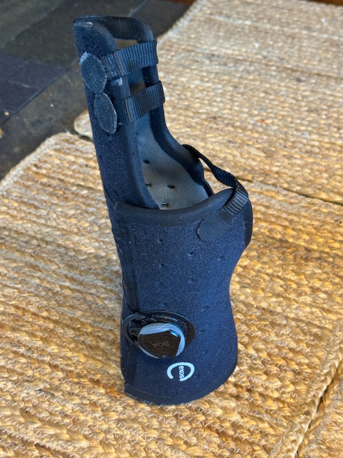 Exos Boxer’s Fracture Brace/Cast Splint (Left Hand – Size Small)
