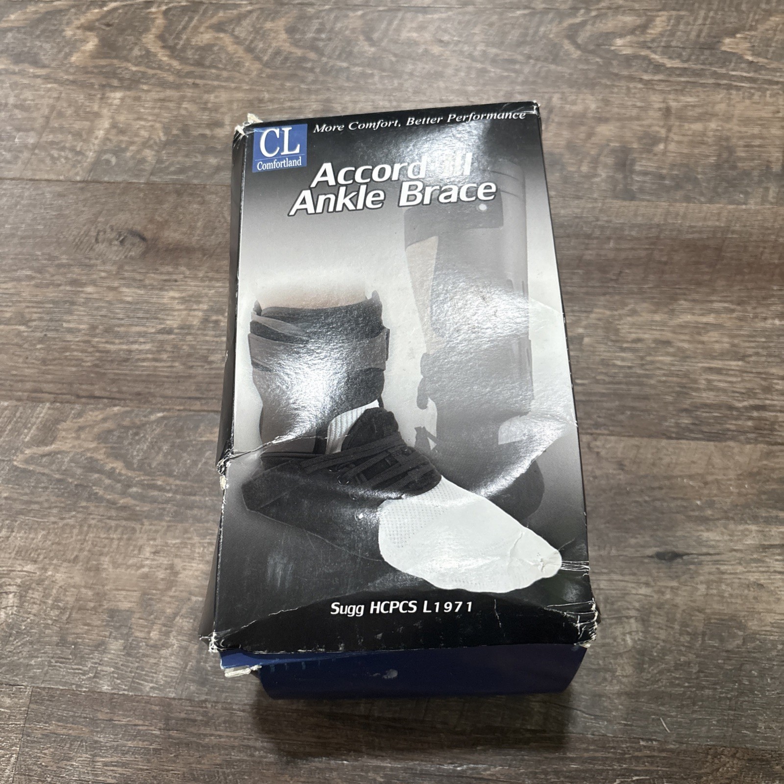 Comfortland CL-301-3-R Ankle Brace Accord III left Medium NEW IN BOX!