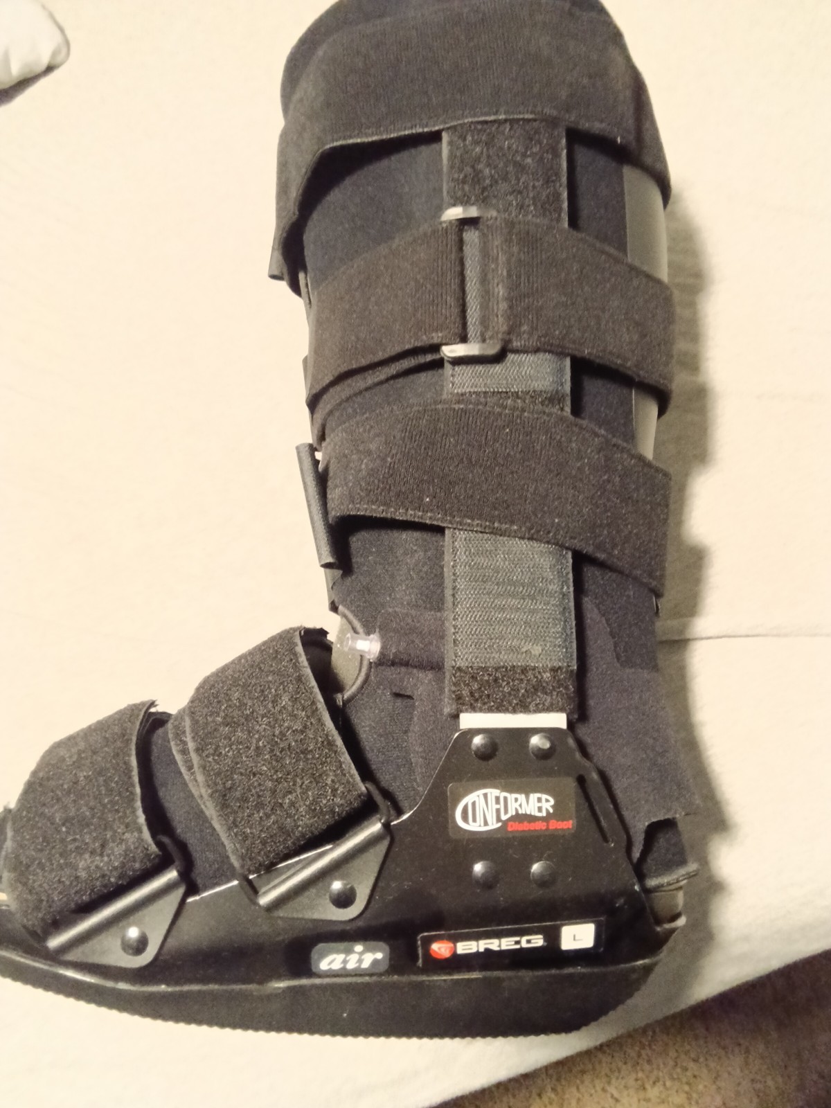 Breg J Walker Plus L4361OTS Walking Boot for Comfort and Support Size Large