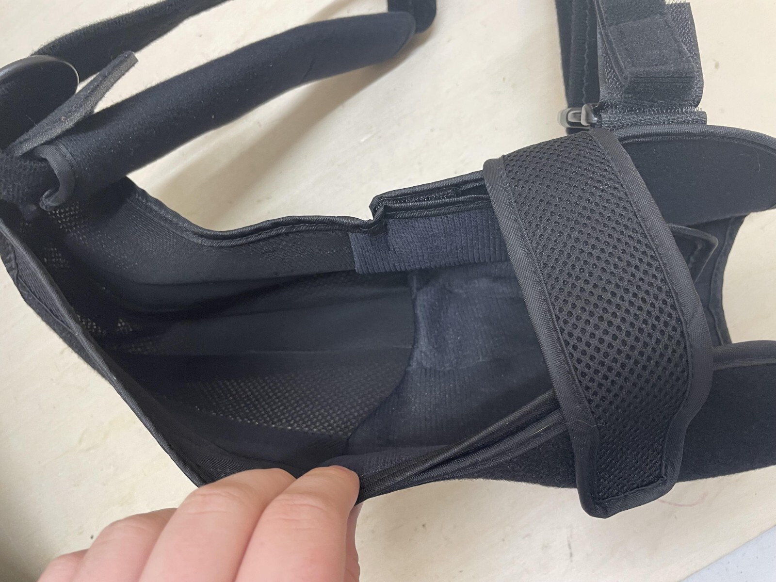 Core Flex Arm Sling / Ranger GS Shoulder Immobilizer Abduction Brace Breathable