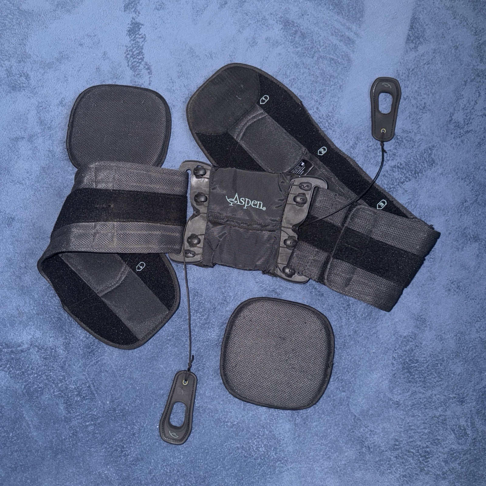 Aspen Horizon Acute Back Brace – Padding- Adjustable – One Size – Black