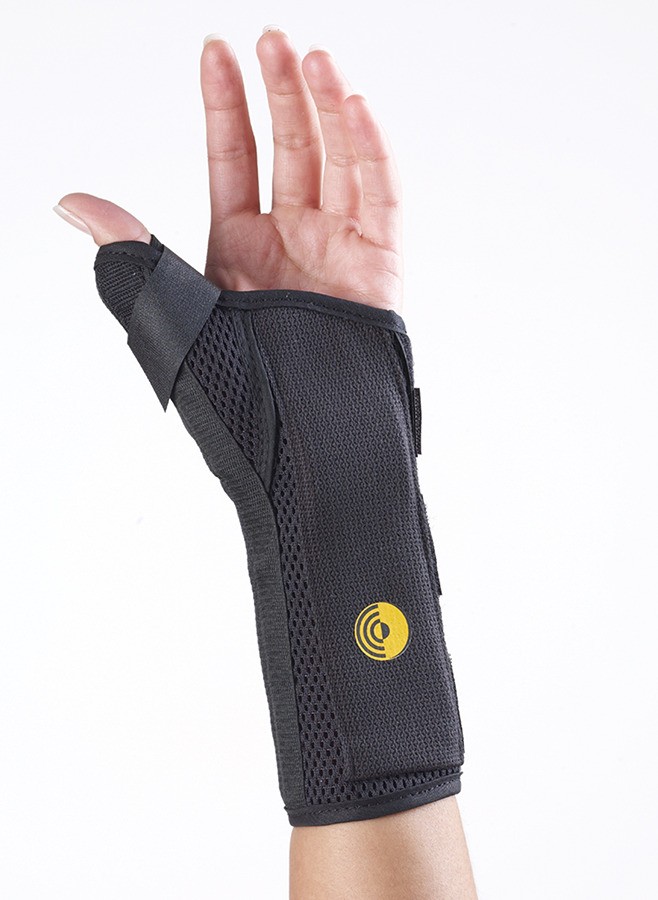 Corflex 8″ Ultra Fit Cool Wrist Splint w/Abducted Thumb
