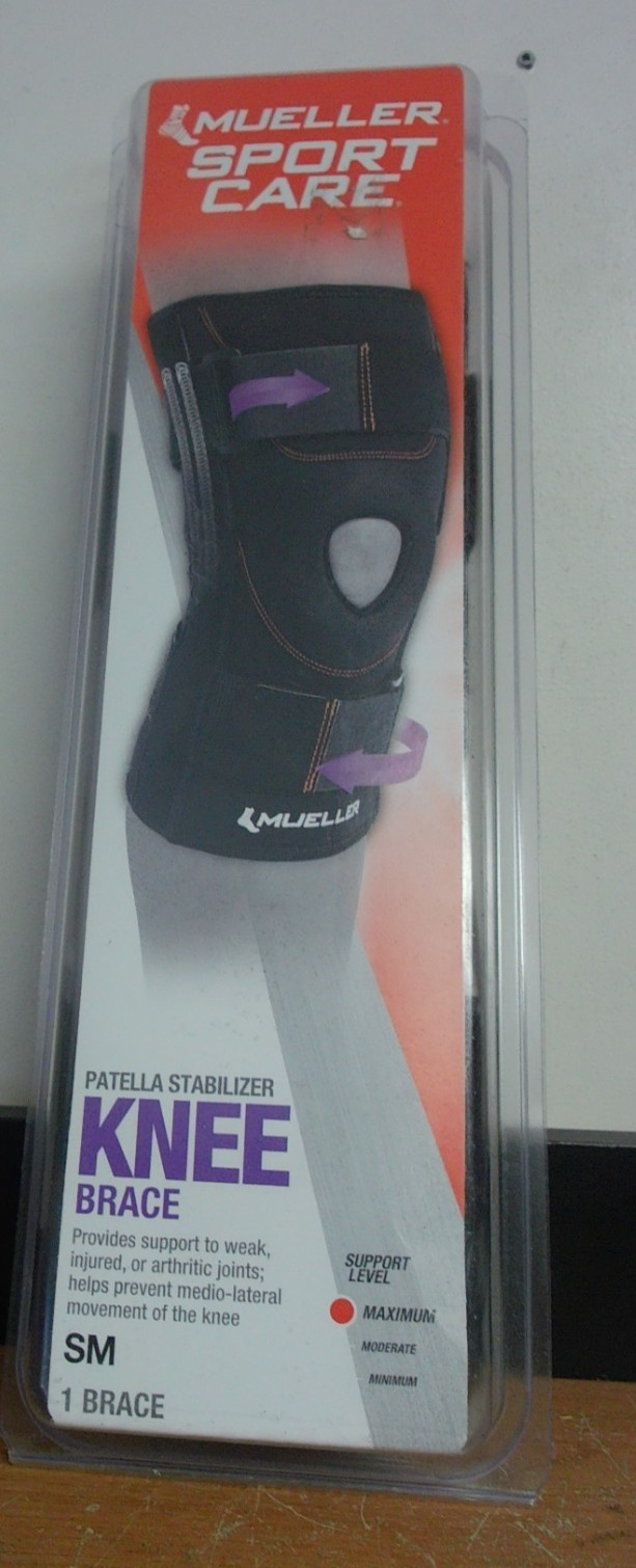 NEW MUELLER 55241 PATELLA STABELIZER KNEE BRACE MAX ADVANCED SUPPORT SMALL