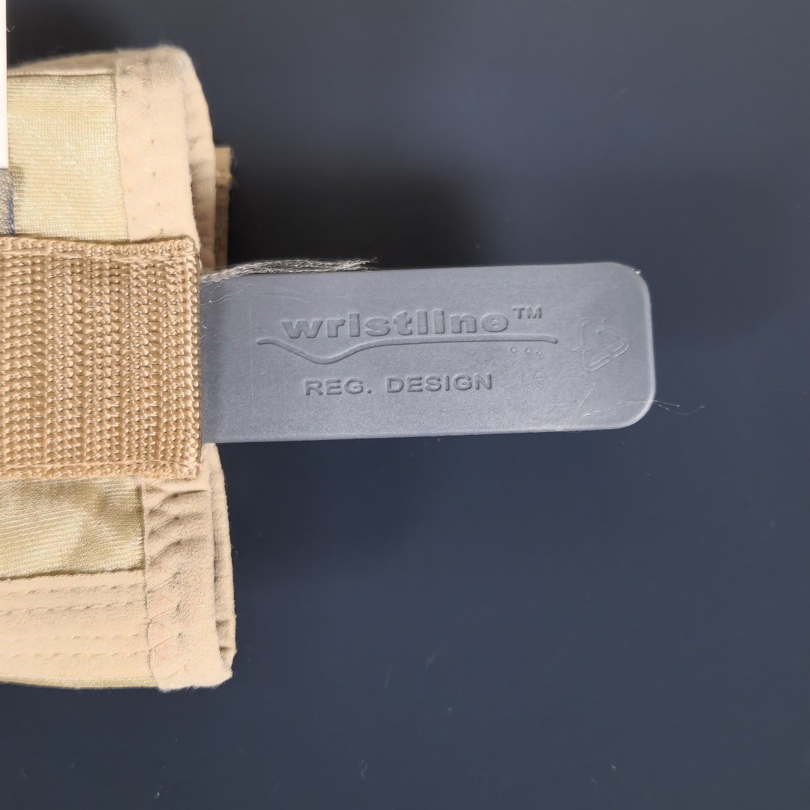 Otto Bock Wrist & Thumb Support Right Hand Size Small Tan Brace