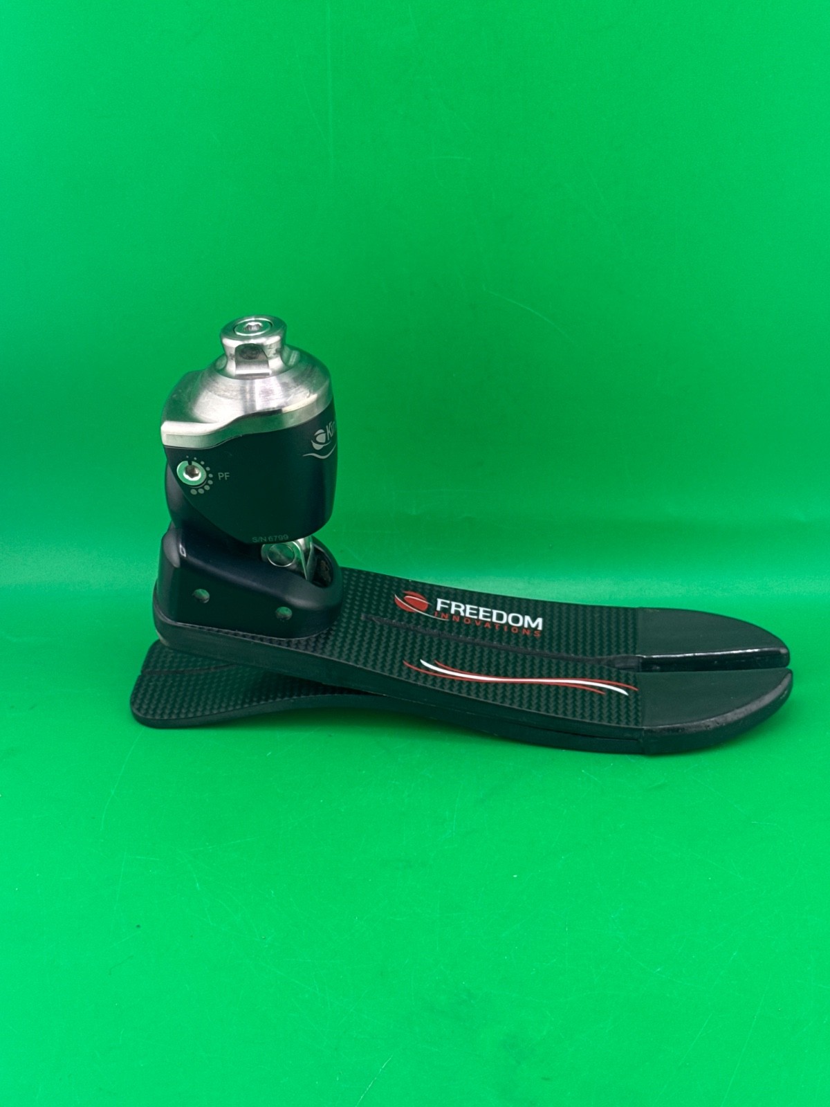 Freedom Kinterra Hydraulic Ankle Prosthetic Foot Size 26, Category 5, no shell