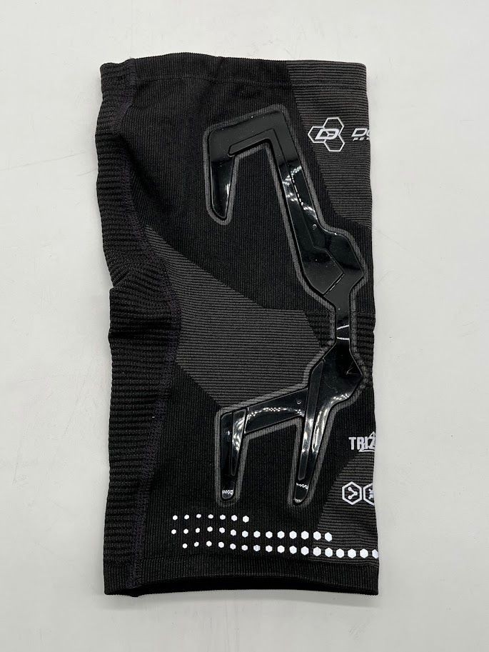 DonJoy Trizone Arm Sleeve XL Compression Elbow Support Black Silicone Grip