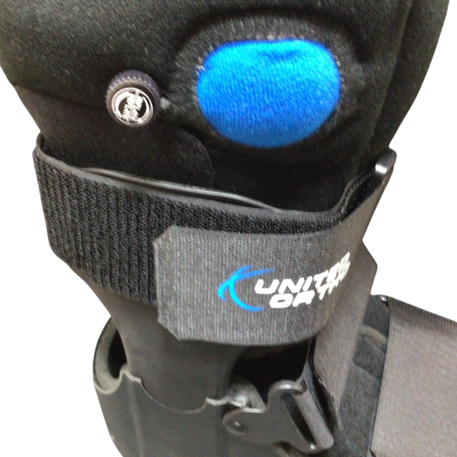 United Ortho Air Stabilizer Ankle Brace adult Small Black Adjustable Support