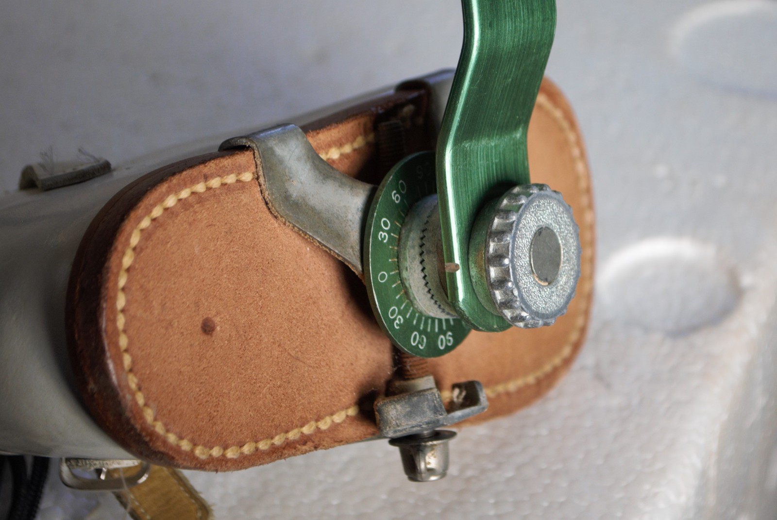 Stride Rite Equino-Varus Pediatric Corrective leather split shoe bar and key