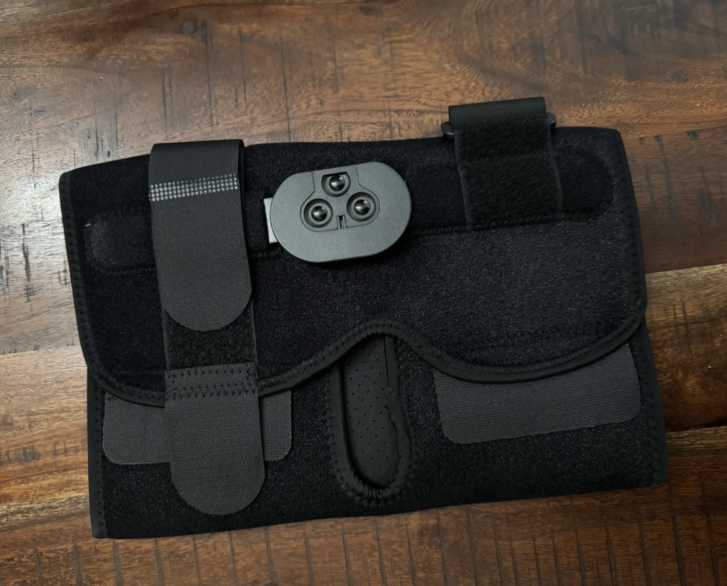 NEW! Hinge Knee Brace, Large Black ISO-KN209
