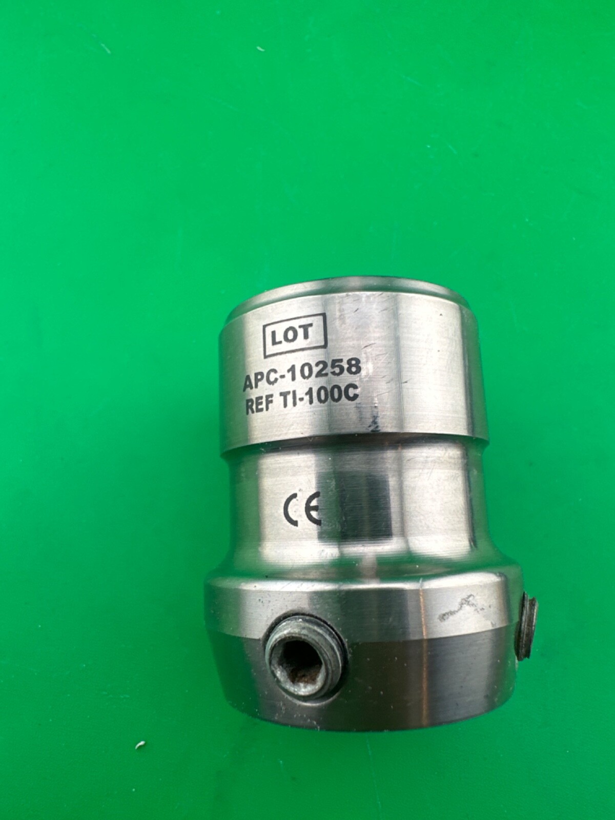 Prosthetic component adapter part. Apc titanium tube clamp