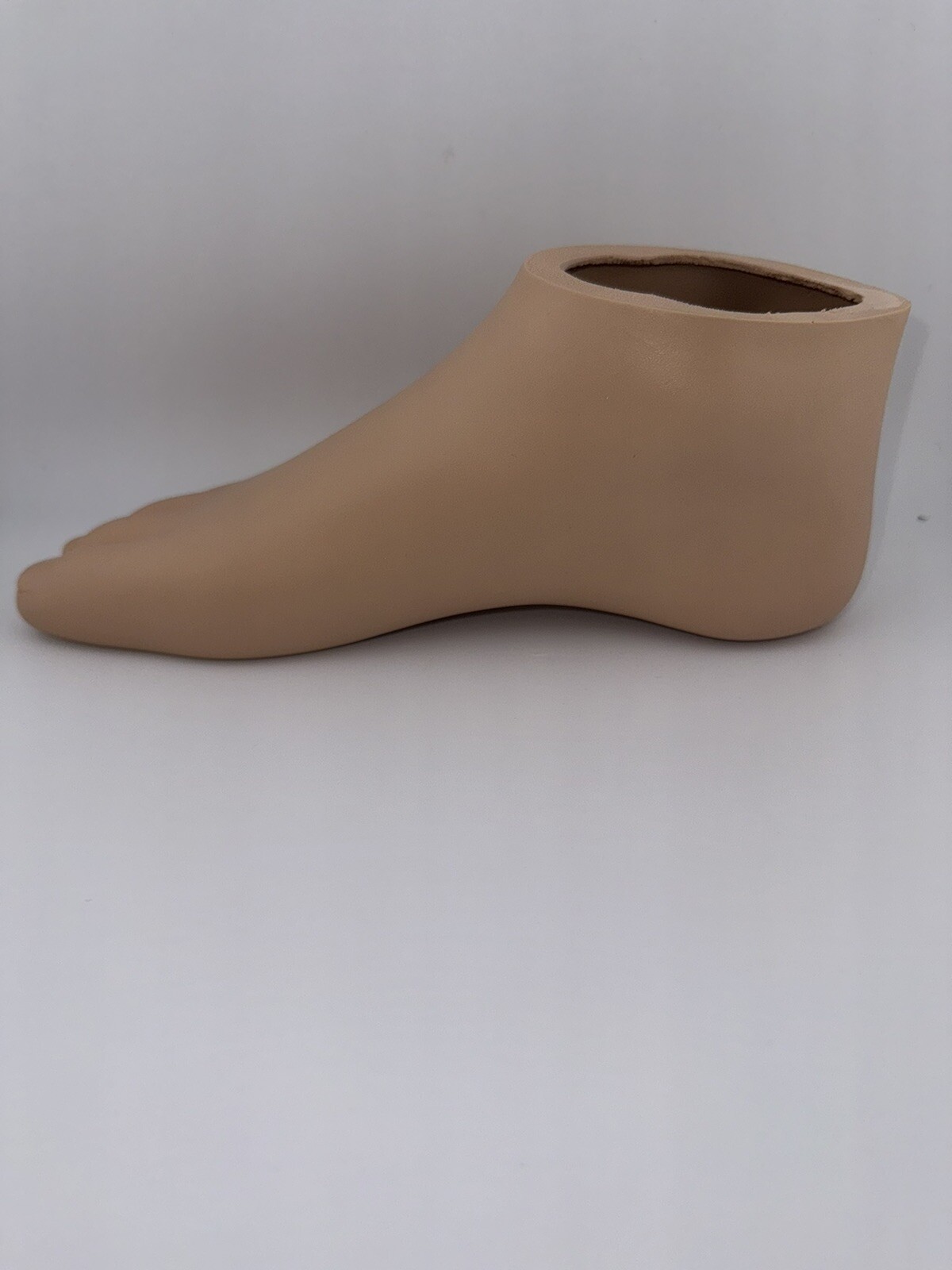 New College Park Trustep Right Prosthetic Foot Shell Size 24CM Collegepark 24