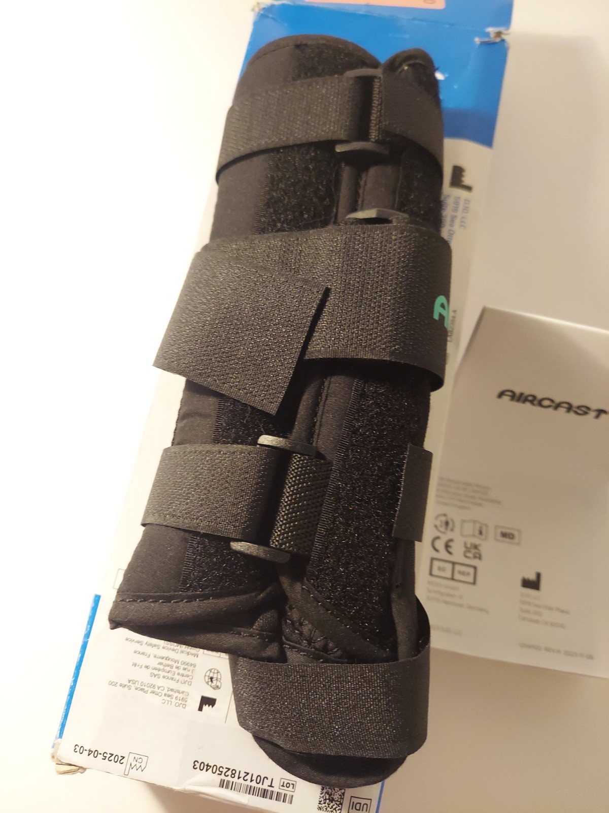 AIRCAST A2 WRIST SUPPORT BRACE WITH THUMB SPICA right HAND SMALL S open box