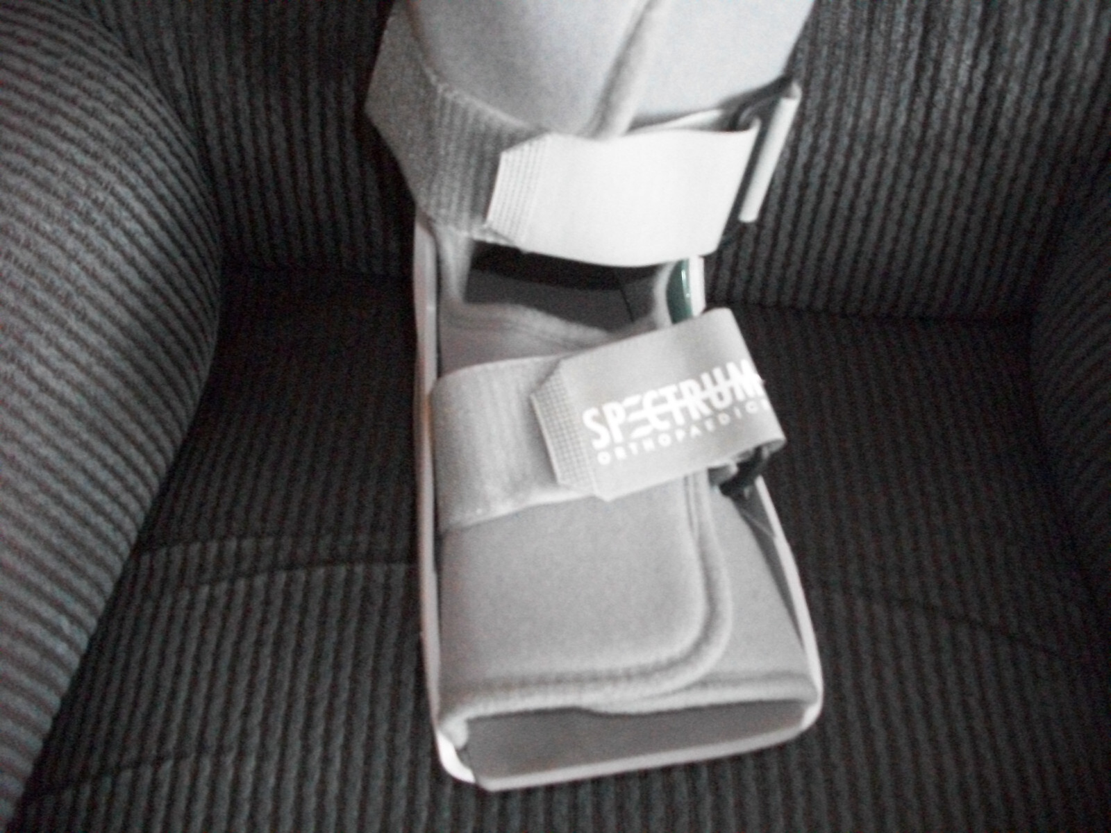 AirCast Soft Strike Walker Medium Walking Brace Boot Foot Orthopedic Needs Pump