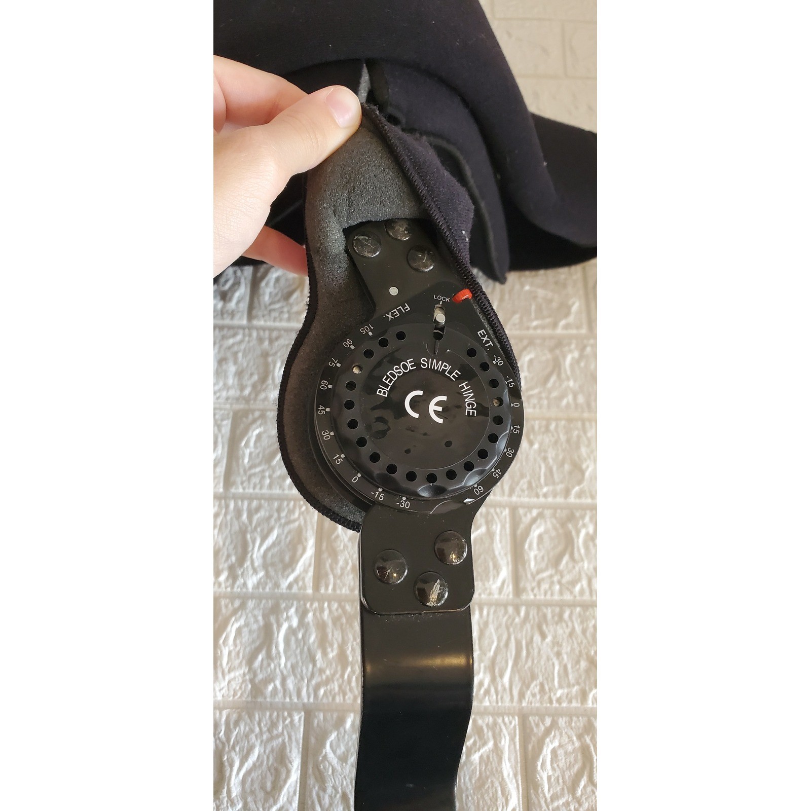 Bledsoe Simple Hinged Hip Brace Post Op Rehab Support