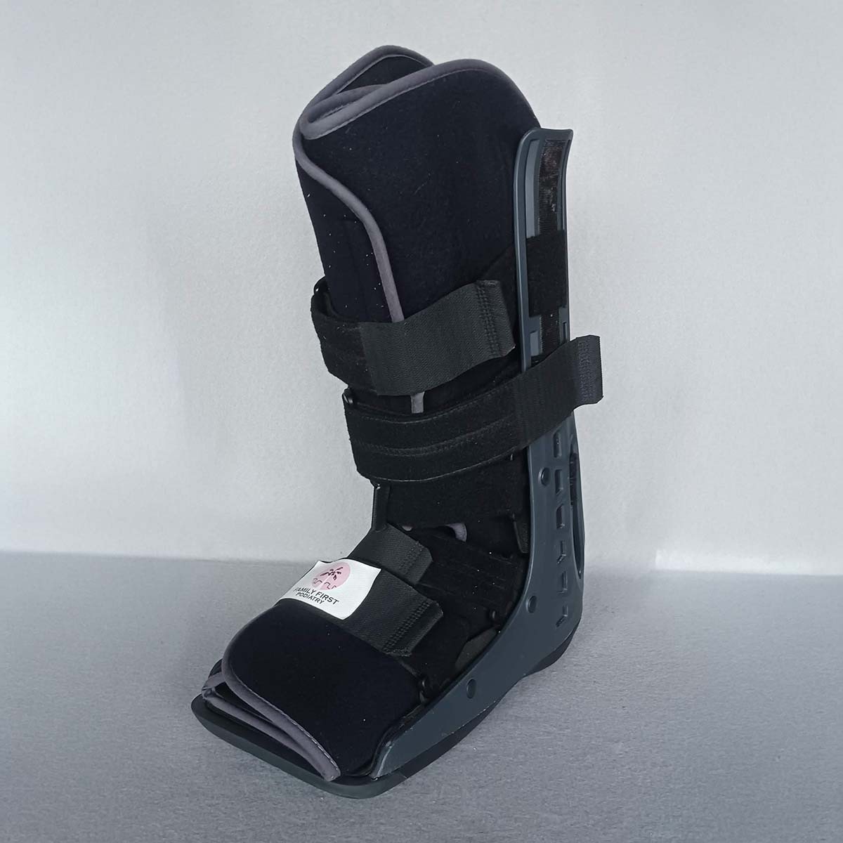 Matrax Air Pump Walking Boot Leg/Ankle Brace, Adjustable, Large