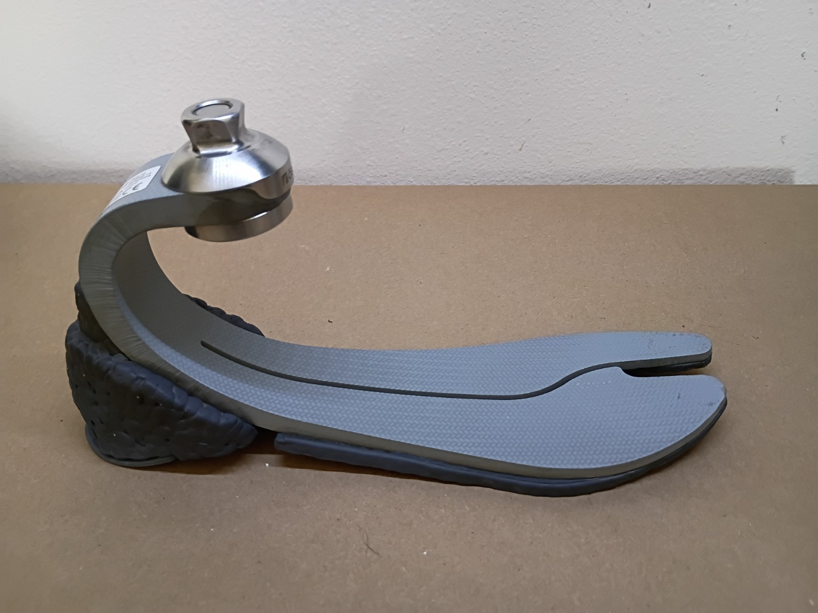 Ossur Balance Foot S Right size 27cm/10US Very Good Condition