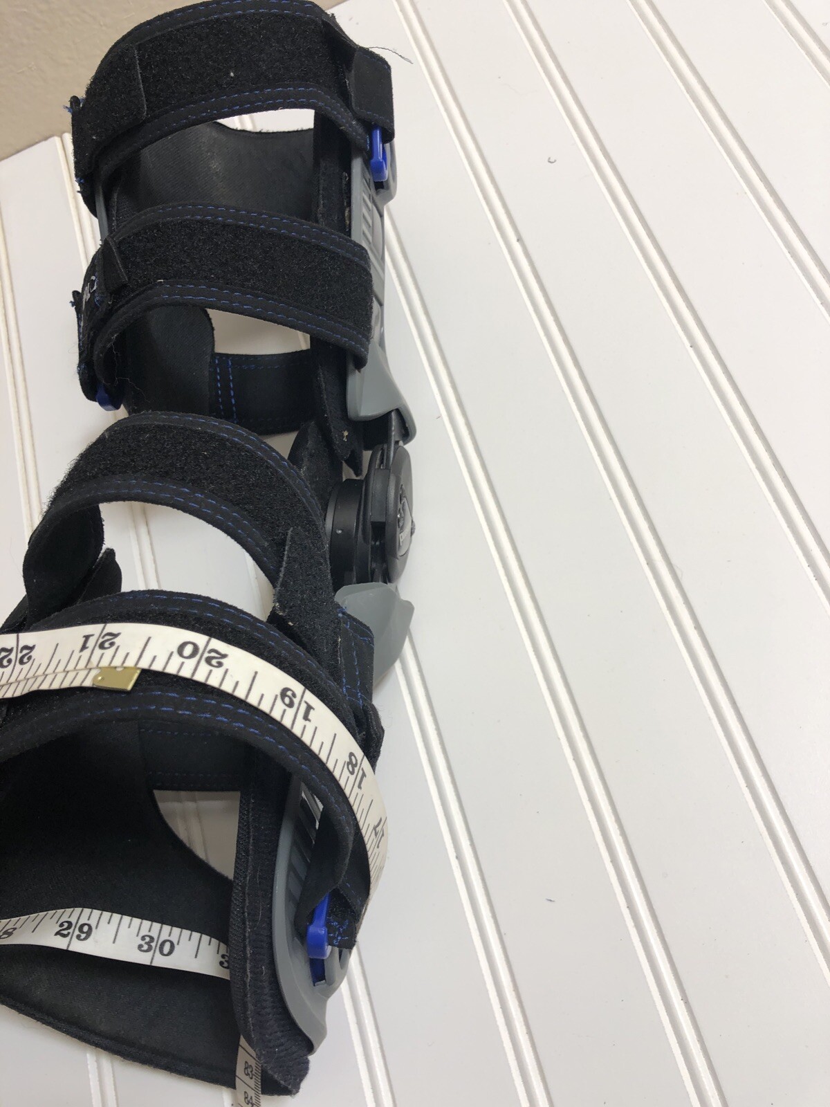 Townsend Knee Brace Single Hinge Thuasne Small Medium Left