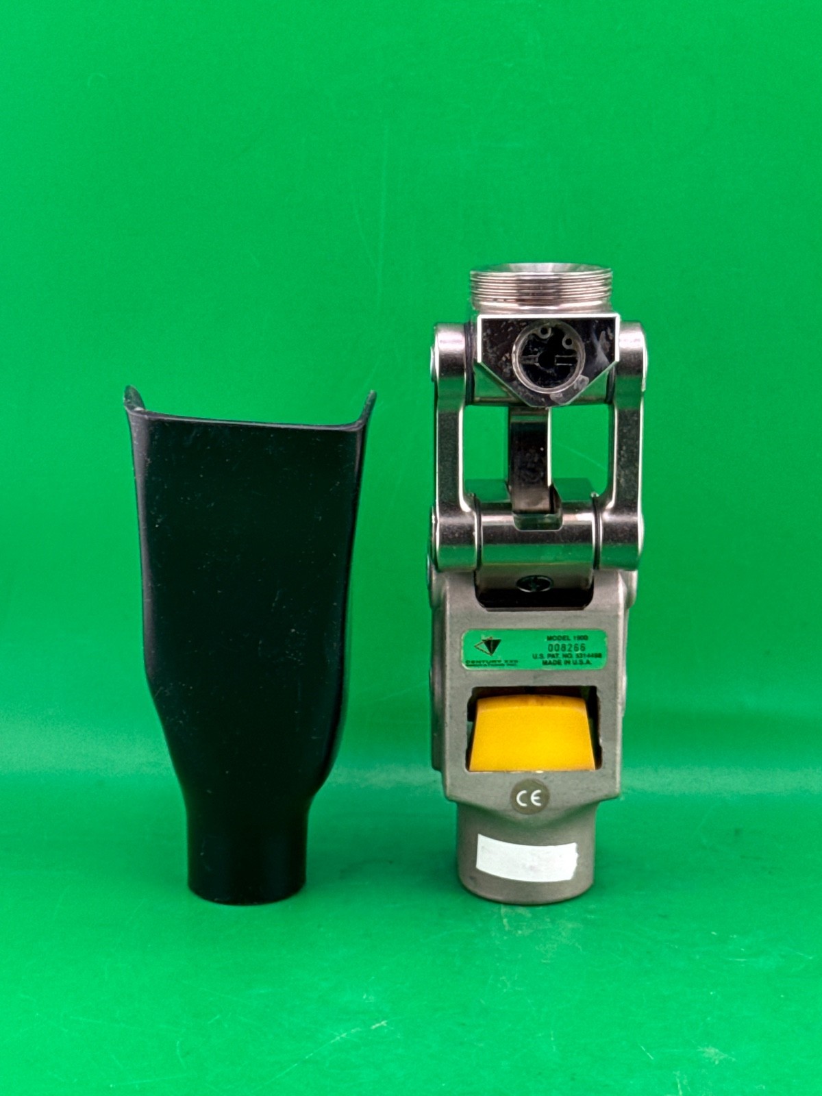 Century 1900 prosthetic knee. Same as ossur 1900 knee. Great condition.