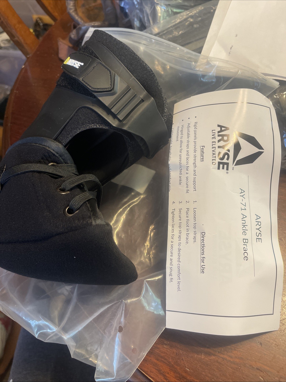 Aryse AY-71-102R Ankle Brace Size M Left NEW Shoe size W9.5-13 M 8.5-12